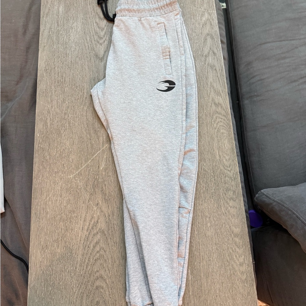 GASP Tapered Joggers – Light Gray